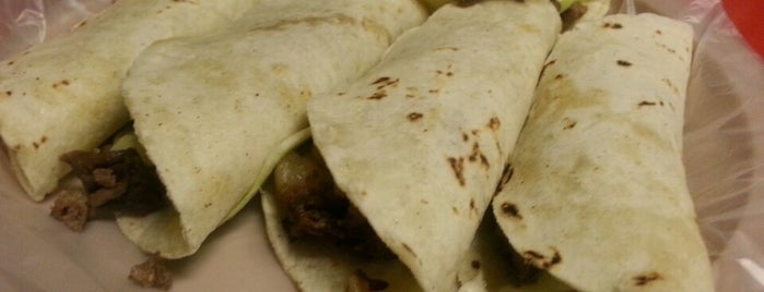 Tacos El Piporro No. 2 is one of Come en Nuevo Casas Grandes.