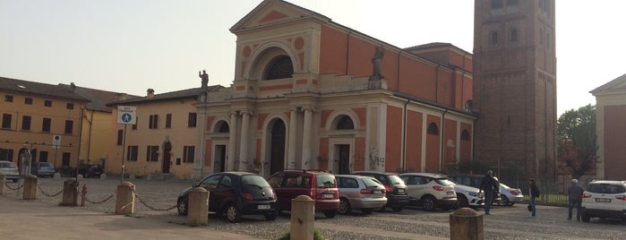 Piazza Giovanni XXIII is one of Ferrara city and places all around.  2 part..