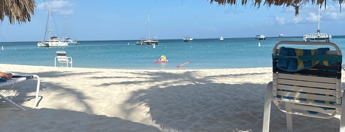 Palm Beach is one of Aruba.