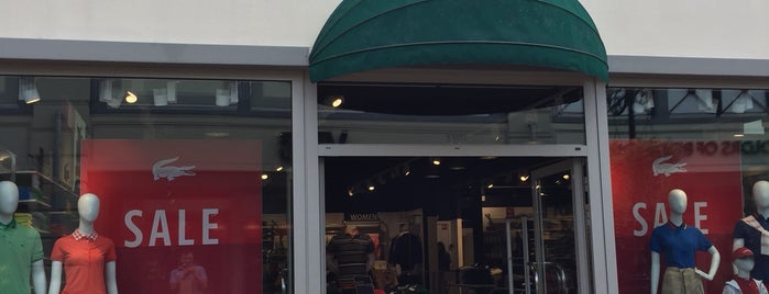 Lacoste Outlet is one of Kevin'in Beğendiği Mekanlar.