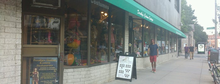 Dorothy's Boutique is one of Places to go back.