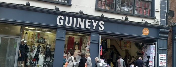Guineys is one of Tempat yang Disukai André.
