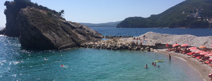 Plaža Hawaii is one of Croatia-Montenegro.