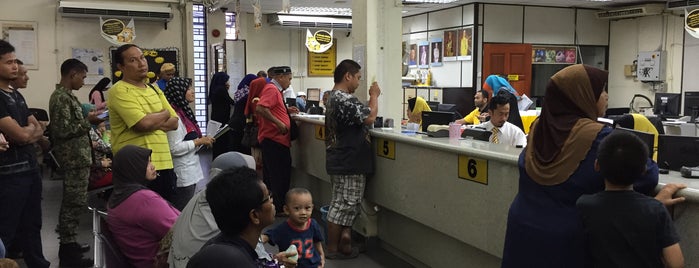 Maybank is one of @Tanah Merah, Kelantan.