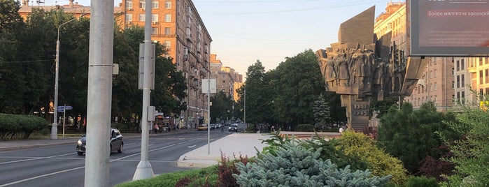 Автозаводская улица is one of Улицы Москвы.