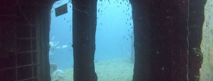 HTMS Sattakut is one of Koh Tao Dive Spots.