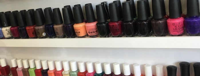 Instyle nails is one of L.A. Finds.