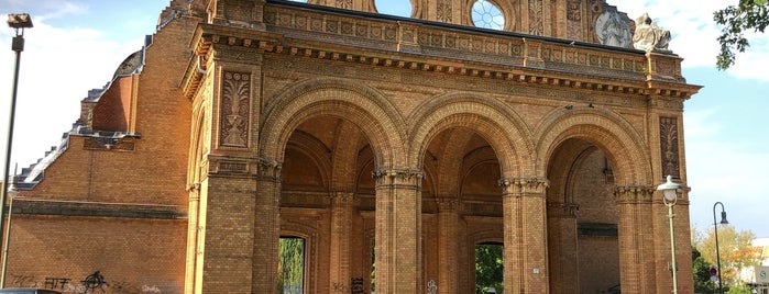 Anhalter Bahnhof is one of berlin to do list.