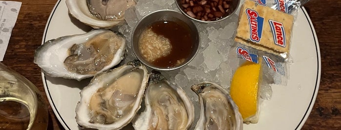 Pearl Dive Oyster Palace is one of DC restaurants.