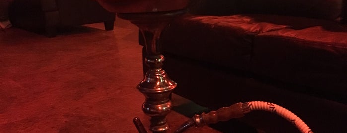 The Swinging Hookah is one of Repeats.