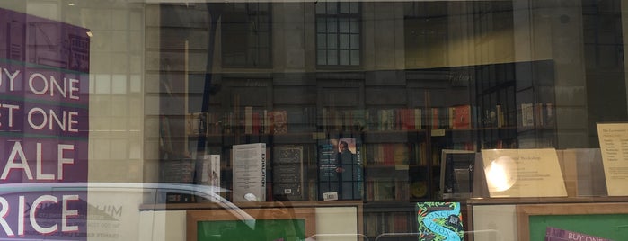 Waterstones is one of London/UK Bookstores.