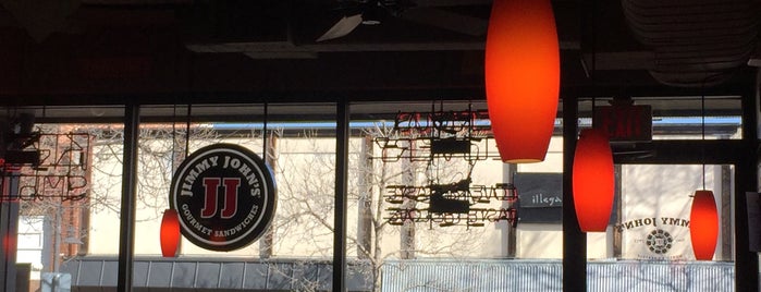 Jimmy John's is one of Locais curtidos por Amal.