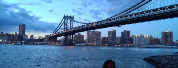Dumbo Waterfront is one of NYC for Damo & Yuko.