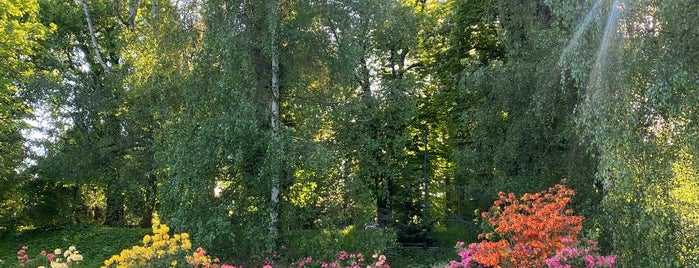Zahrada Stromovka is one of Prague Gardens.