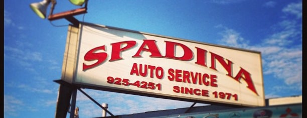 Spadina Auto Service is one of Tempat yang Disukai Lucky.
