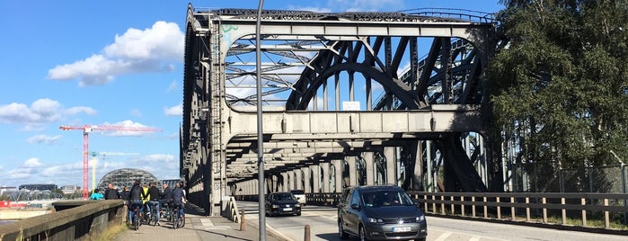 Freihafenelbbrücke is one of Locais curtidos por Karl.