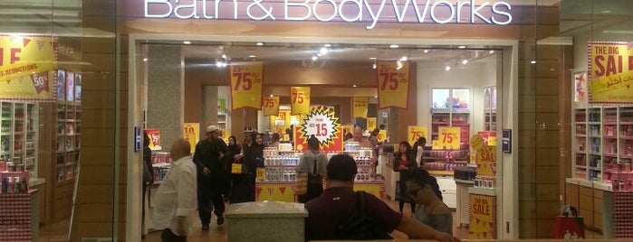 Bath & Body Works is one of Дубай.