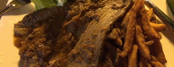 Beer Brisket Wings is one of Singapore to do list.