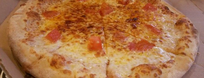 Domino's Pizza is one of Октоберфилд.