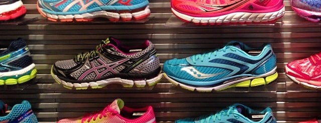 Super Runners Shop is one of new york.