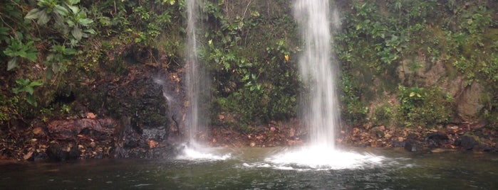 Cachoeira das Araras is one of Lugares favoritos de Dade.