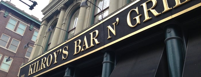 Kilroy's Bar & Grill is one of สถานที่ที่ Thomas ถูกใจ.
