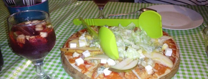 Crostinni Pasta & Vino is one of Posti che sono piaciuti a Lau 👸🏼.