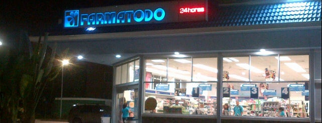 Farmatodo is one of สถานที่ที่ Frank ถูกใจ.