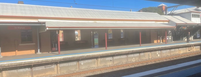 St Marys Station is one of Sydney Trains (K to T).