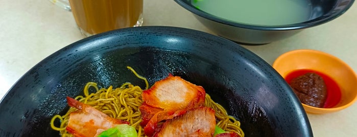 Restoran Khong Kee 江记西刀鱼丸 is one of Noodle 面.