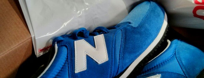 New Balance is one of Boutique montreal.