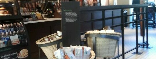 Starbucks is one of Orte, die Melanie gefallen.