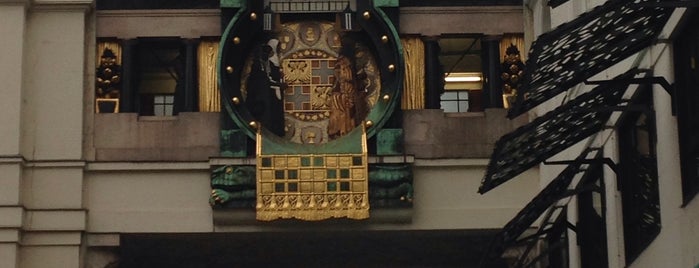 Anker Uhr is one of Wien/ Viyana.