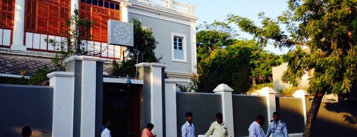 Sri Aurobindo Ashram is one of South India.