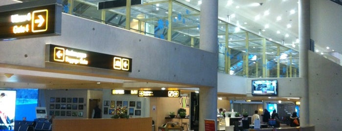 탈린 공항 (TLL) is one of Official airport venues.