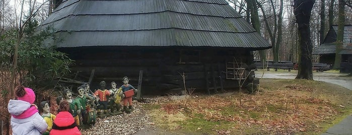 Zagroda Wsi Pszczyńskiej is one of Silesian Green Outdoors.