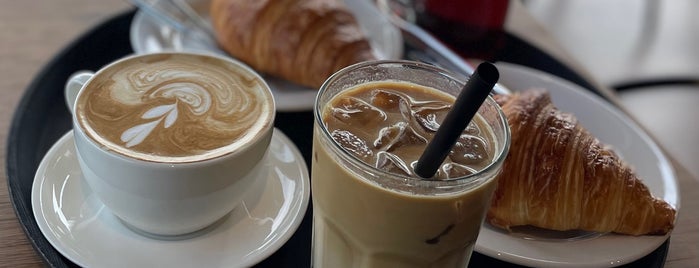 Lamiz Coffee | لمیز کافی is one of كافه ها.