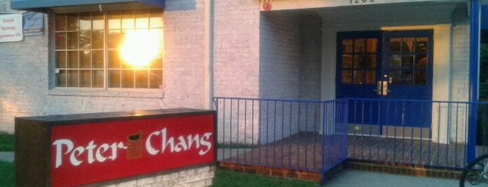 Peter Chang China Cafe is one of สถานที่ที่บันทึกไว้ของ Kimmie.