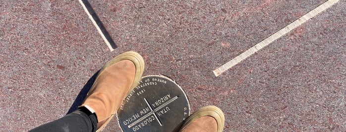 Four Corners Monument is one of Oh The Places I'll Go.