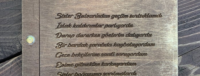 Sisler Bulvarı Sanat Kafe & Mutfak is one of Mekan.
