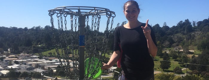 Aptos High School Disc Golf Course is one of Top Picks for Disc Golf Courses 2.