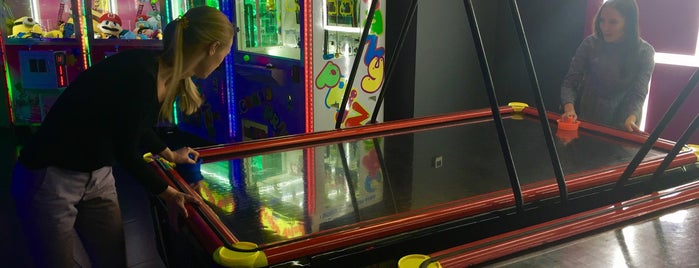 Play City is one of Андрейさんのお気に入りスポット.