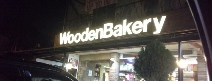 Wooden Bakery is one of Restos/pâtisseries au Liban.