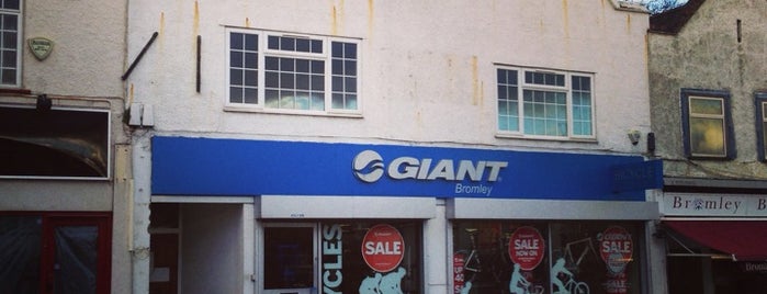 Giant Store is one of Cycle Shops.