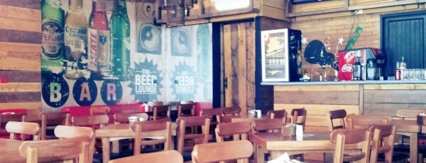 BIG Burger & Beer Bar is one of Colombia.