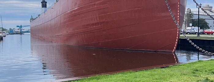 William Irvin Haunted Ship is one of Duluth.