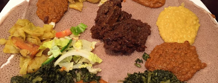 Dama Ethiopian Restaurant and Pastry is one of Lieux sauvegardés par Chris.