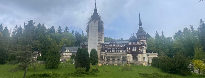 Castelul Peleș is one of Countryside Ro.