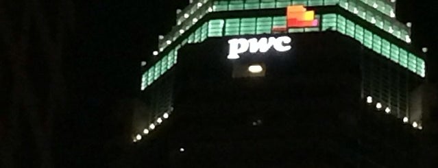 PwC 601 South Figueroa is one of Marcさんのお気に入りスポット.
