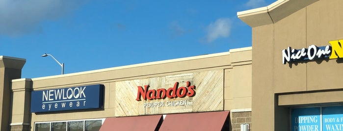 Nando's is one of Lugares comer Canada.